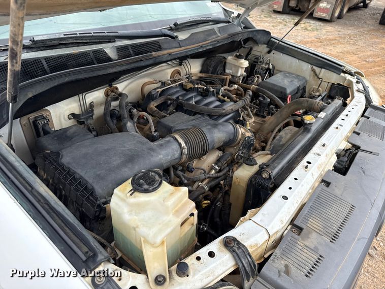 image for item ET6066 2014 Toyota Tundra Crew Cab pickup truck
