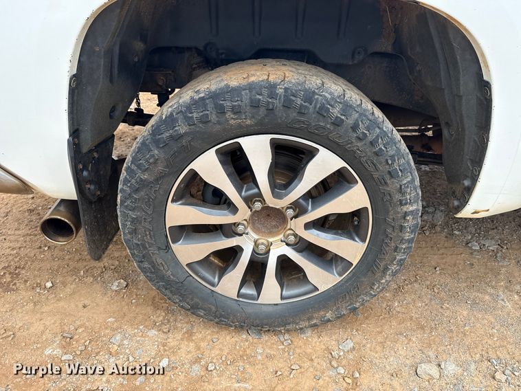 image for item ET6066 2014 Toyota Tundra Crew Cab pickup truck