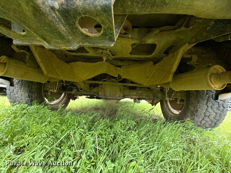 image for item ET6067 2019 RAM 1500 Crew Cab pickup truck