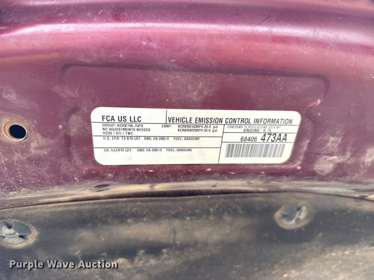 image for item ET6067 2019 RAM 1500 Crew Cab pickup truck