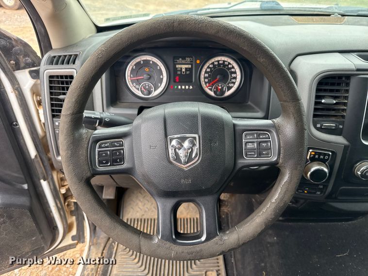 image for item ET6069 2019 RAM 1500 