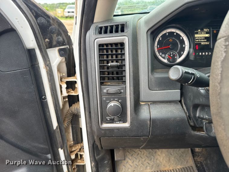image for item ET6069 2019 RAM 1500 