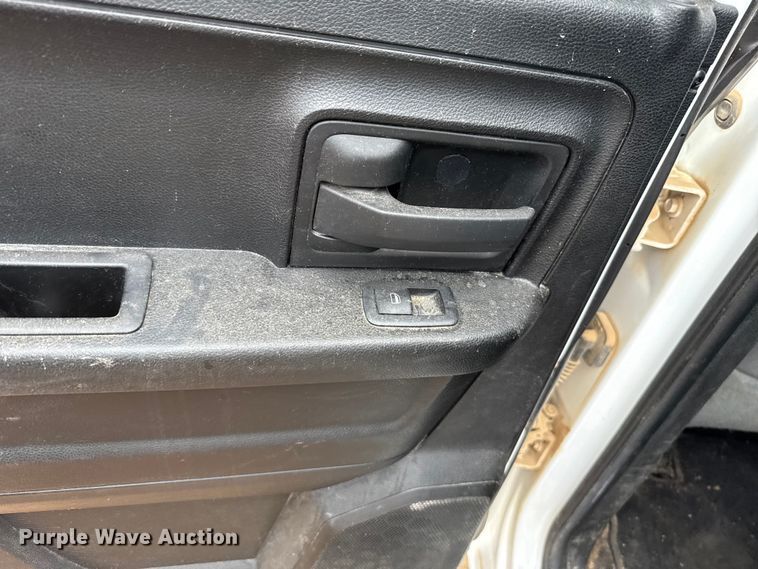 image for item ET6069 2019 RAM 1500 