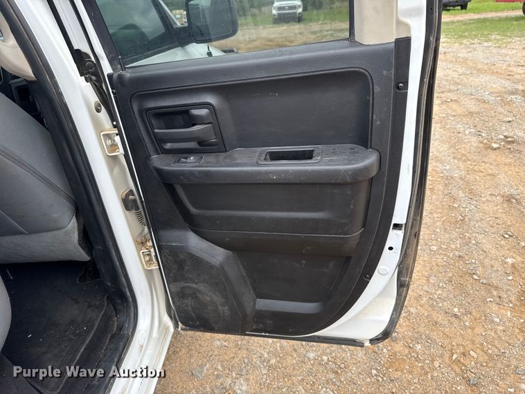 image for item ET6069 2019 RAM 1500 