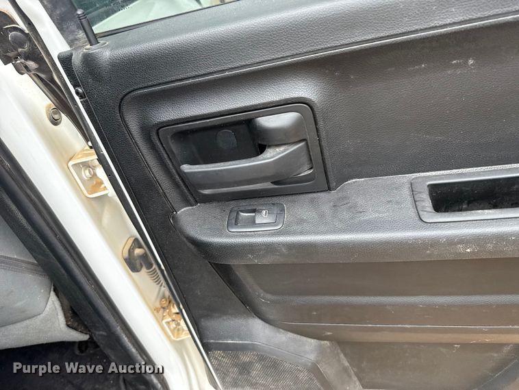 image for item ET6069 2019 RAM 1500 