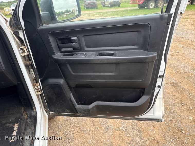 image for item ET6069 2019 RAM 1500 