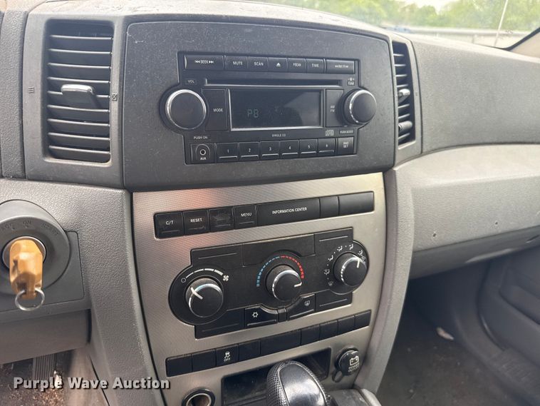 image for item ET6070 2007 Jeep Grand Cherokee SUV