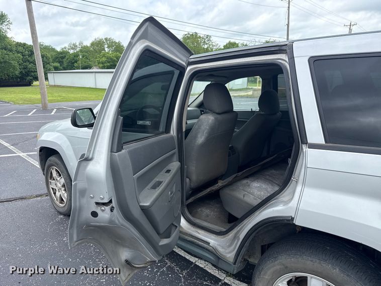 image for item ET6070 2007 Jeep Grand Cherokee SUV