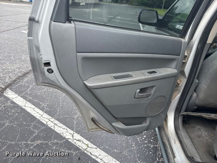 image for item ET6070 2007 Jeep Grand Cherokee SUV