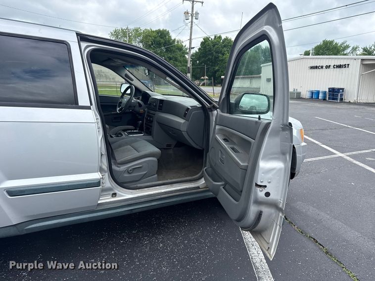 image for item ET6070 2007 Jeep Grand Cherokee SUV