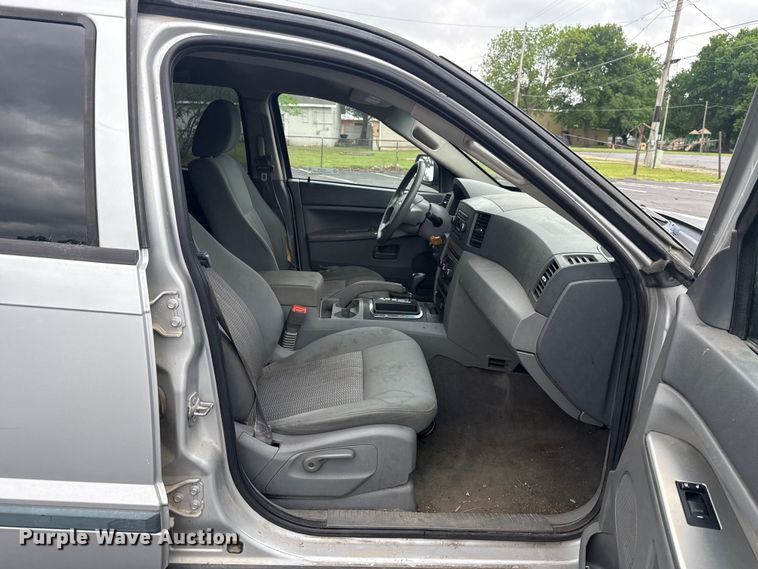 image for item ET6070 2007 Jeep Grand Cherokee SUV