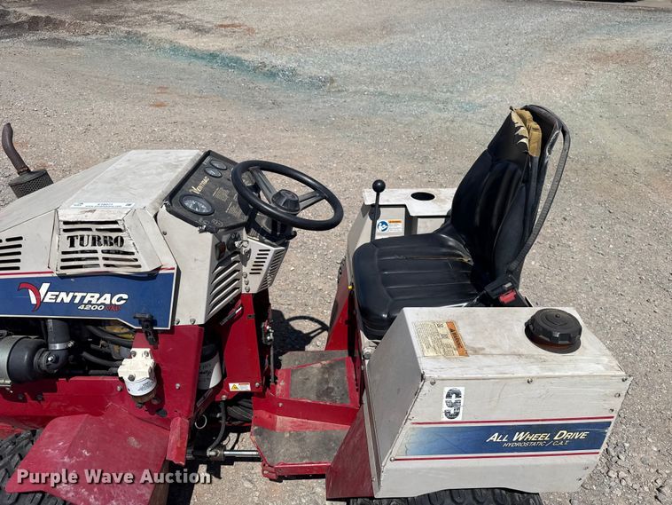 image for item ET6071 Ventrac 4200 lawn mower