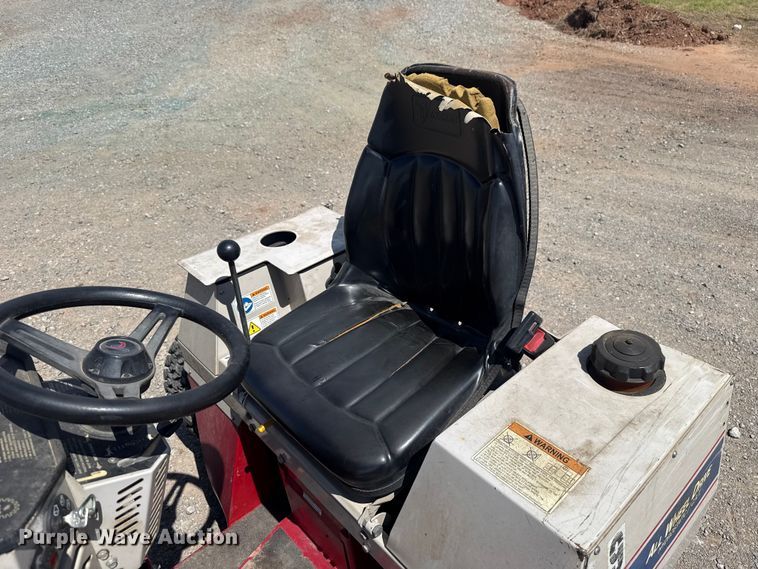 image for item ET6071 Ventrac 4200 lawn mower