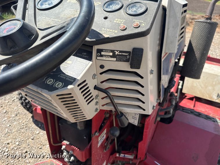 image for item ET6071 Ventrac 4200 lawn mower