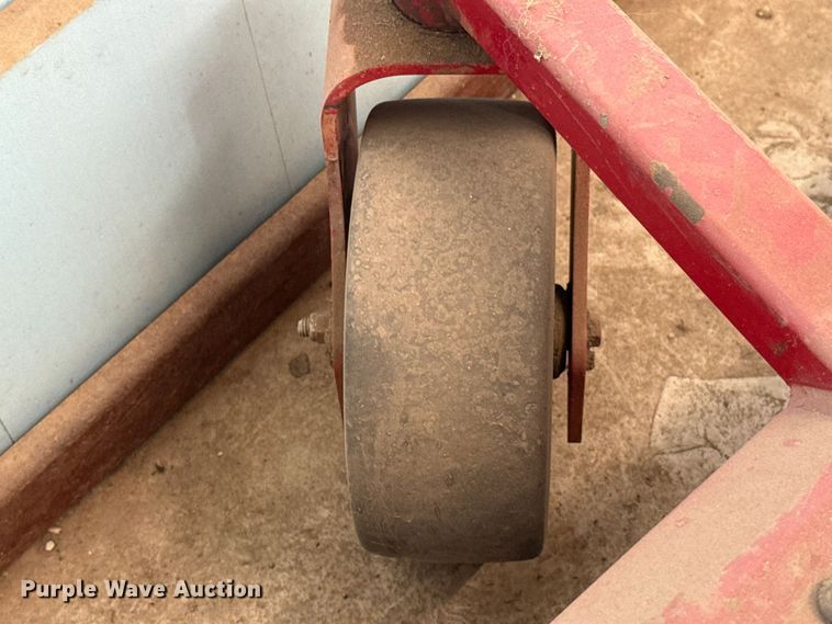image for item ET6072 Ventrac MJ840 mower deck