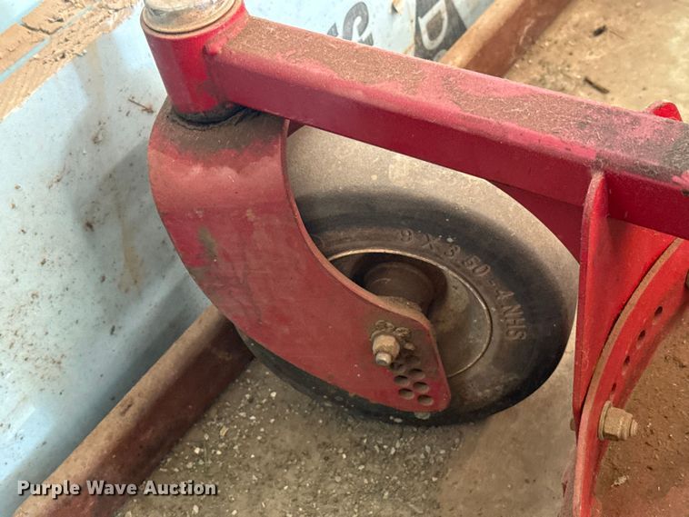image for item ET6072 Ventrac MJ840 mower deck