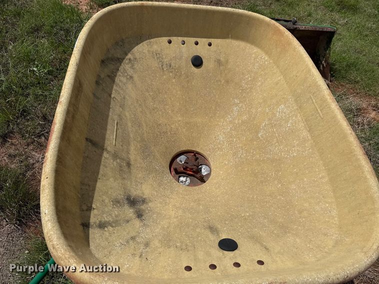 image for item ET6074 Vicon spreader