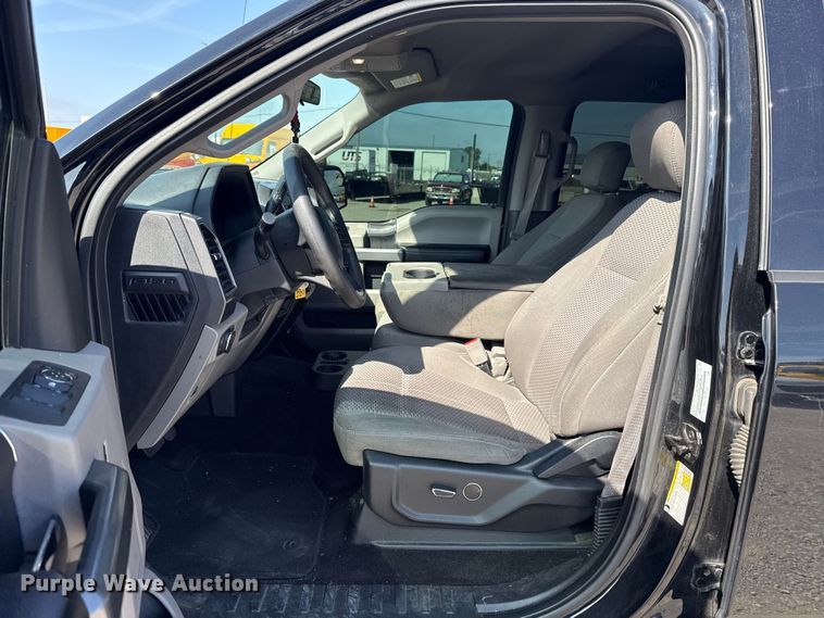 image for item ET6075 2018 Ford F150 Crew Cab pickup truck