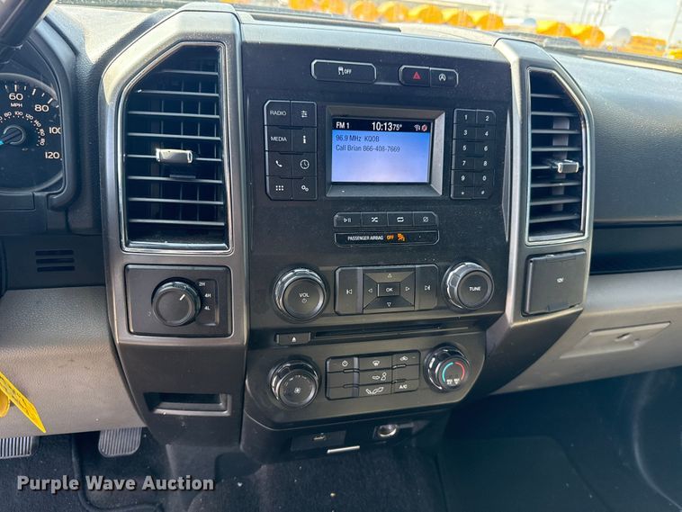 image for item ET6075 2018 Ford F150 Crew Cab pickup truck