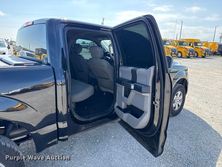 image for item ET6075 2018 Ford F150 Crew Cab pickup truck