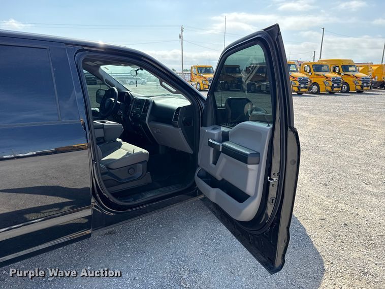image for item ET6075 2018 Ford F150 Crew Cab pickup truck