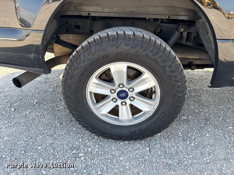image for item ET6075 2018 Ford F150 Crew Cab pickup truck