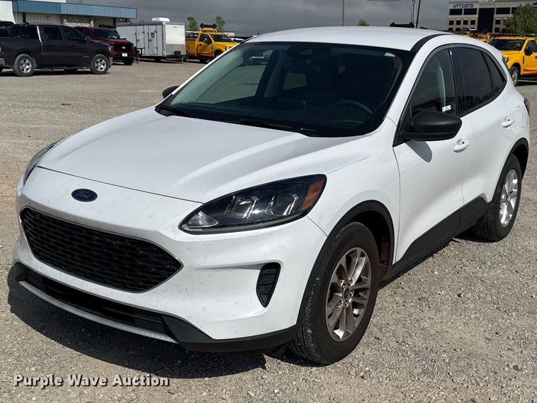 image for item ET6076 2022 Ford Escape SUV