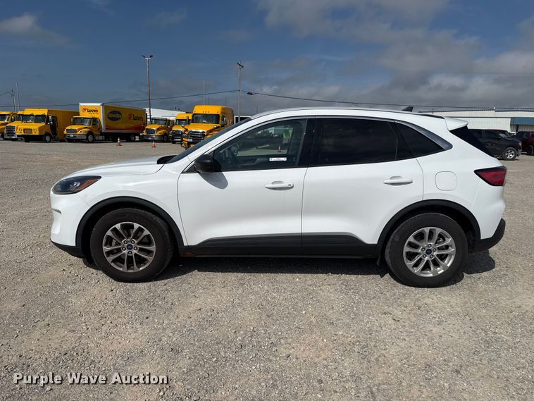 image for item ET6076 2022 Ford Escape SUV
