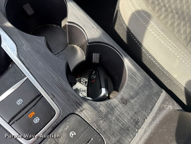 image for item ET6076 2022 Ford Escape SUV