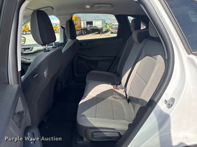 image for item ET6076 2022 Ford Escape SUV