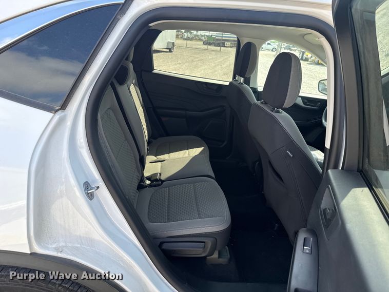 image for item ET6076 2022 Ford Escape SUV