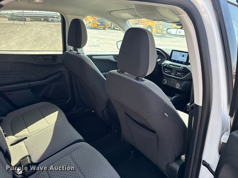 image for item ET6076 2022 Ford Escape SUV
