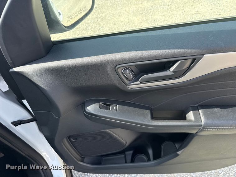 image for item ET6076 2022 Ford Escape SUV