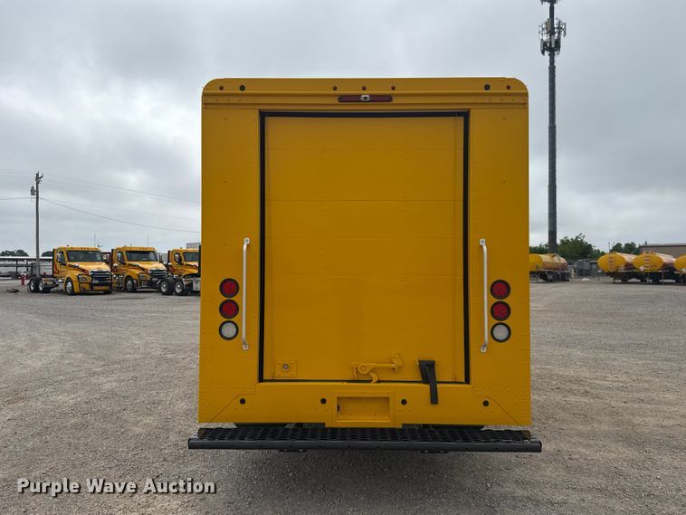 image for item ET6078 2021 Ford F59 delivery van
