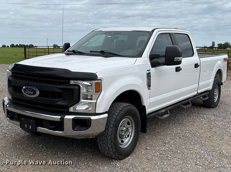 image for item ET6098 2020 Ford F250 Super Duty Crew Cab pickup truck