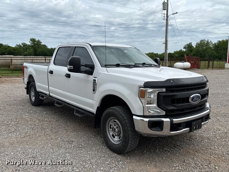 image for item ET6098 2020 Ford F250 Super Duty Crew Cab pickup truck
