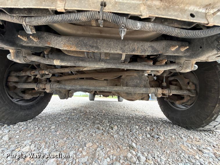 image for item ET6098 2020 Ford F250 Super Duty Crew Cab pickup truck
