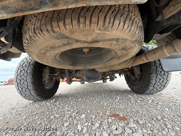 image for item ET6098 2020 Ford F250 Super Duty Crew Cab pickup truck