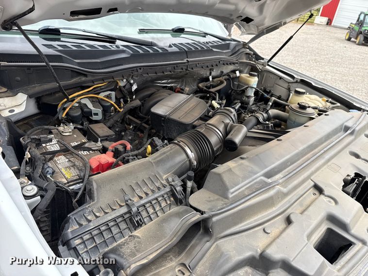 image for item ET6098 2020 Ford F250 Super Duty Crew Cab pickup truck