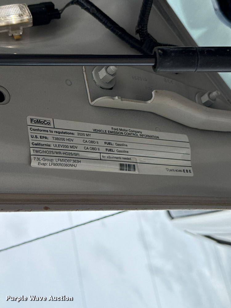 image for item ET6098 2020 Ford F250 Super Duty Crew Cab pickup truck