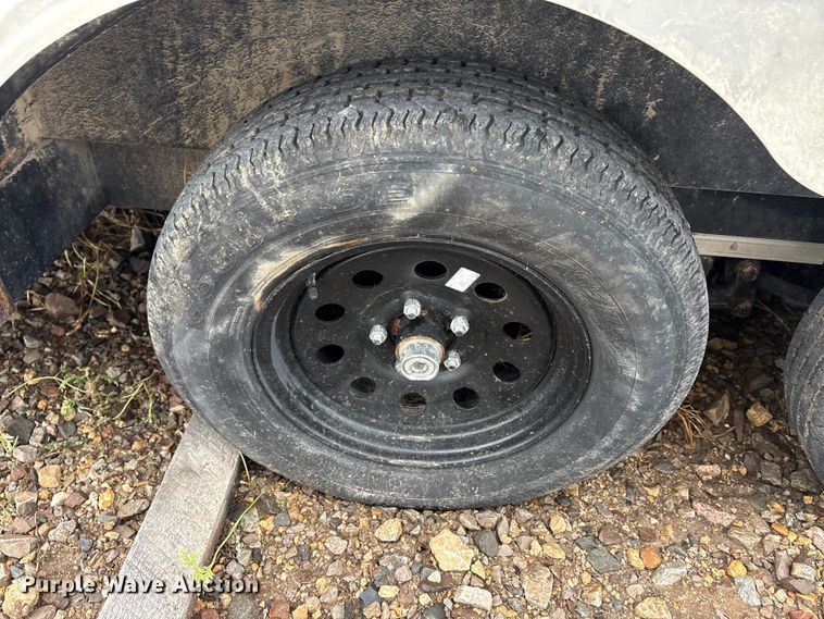 image for item EU0489 2022 Carry-on Trailer enclosed cargo trailer