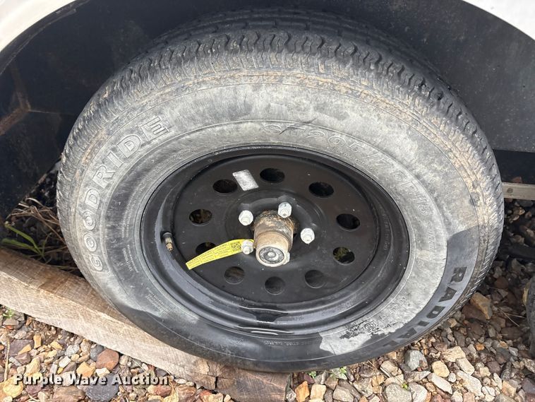 image for item EU0489 2022 Carry-on Trailer enclosed cargo trailer