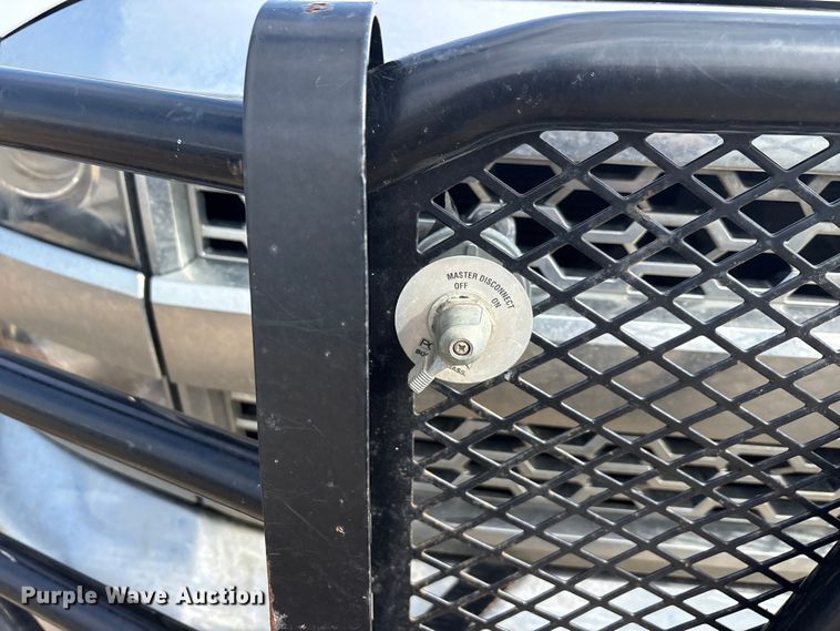 image for item EU0496 2019 Chevrolet Silverado 2500HD Ext. Cab pickup truck