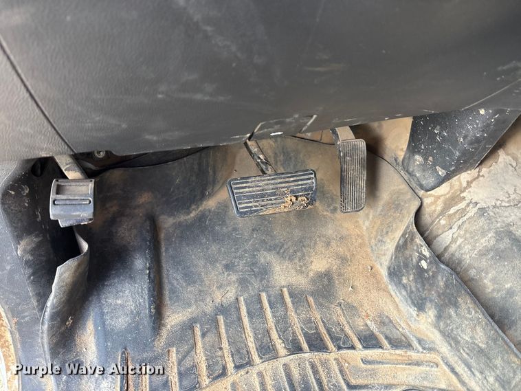 image for item EU0496 2019 Chevrolet Silverado 2500HD Ext. Cab pickup truck