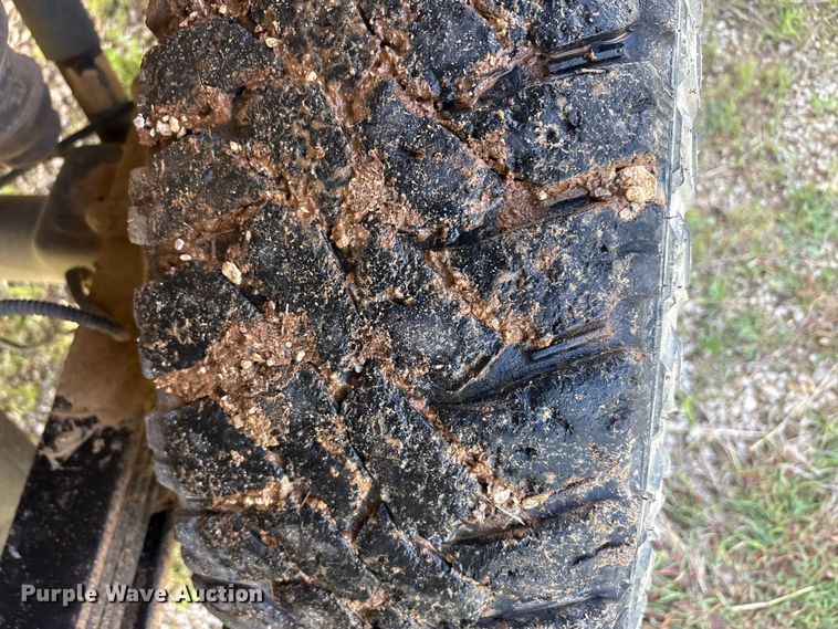 image for item EU0496 2019 Chevrolet Silverado 2500HD Ext. Cab pickup truck