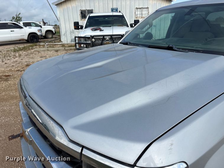 image for item EU0497 2018 Chevrolet Silverado 1500 Ext. Cab pickup truck