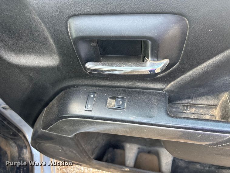 image for item EU0497 2018 Chevrolet Silverado 1500 Ext. Cab pickup truck