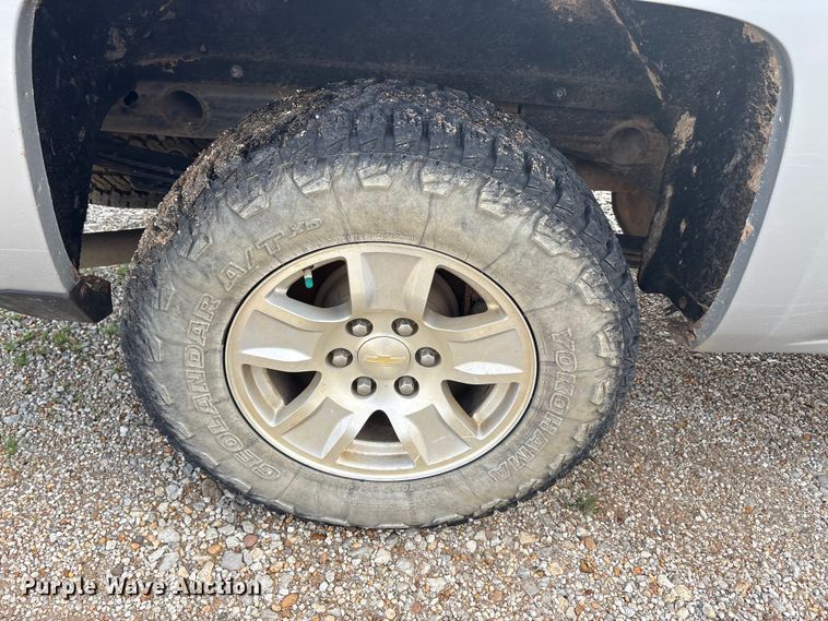 image for item EU0497 2018 Chevrolet Silverado 1500 Ext. Cab pickup truck