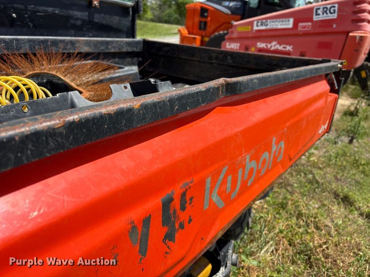 image for item EU0540 2022 Kubota RTV-X1100CW utility vehicle