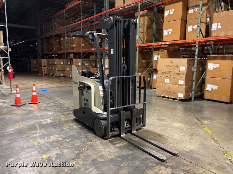 image for item EU0543 2018 Crown RC5545-40 order picker